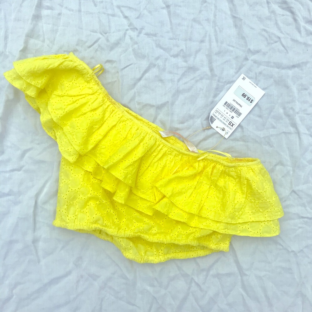 Zara | One shoulder yellow eyelet crop top